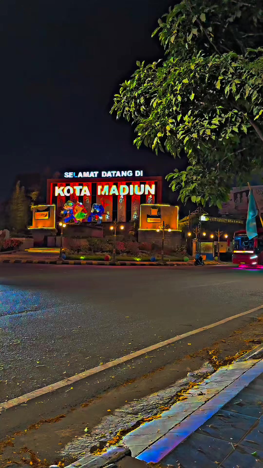 @Lek Gen