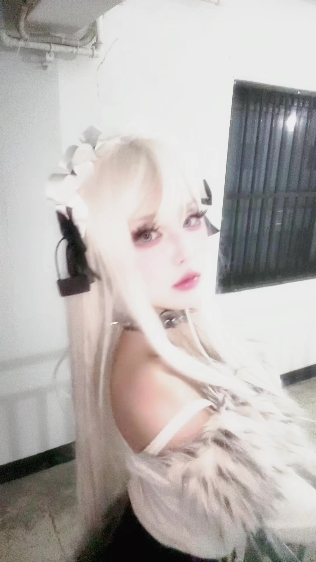 @Lily U