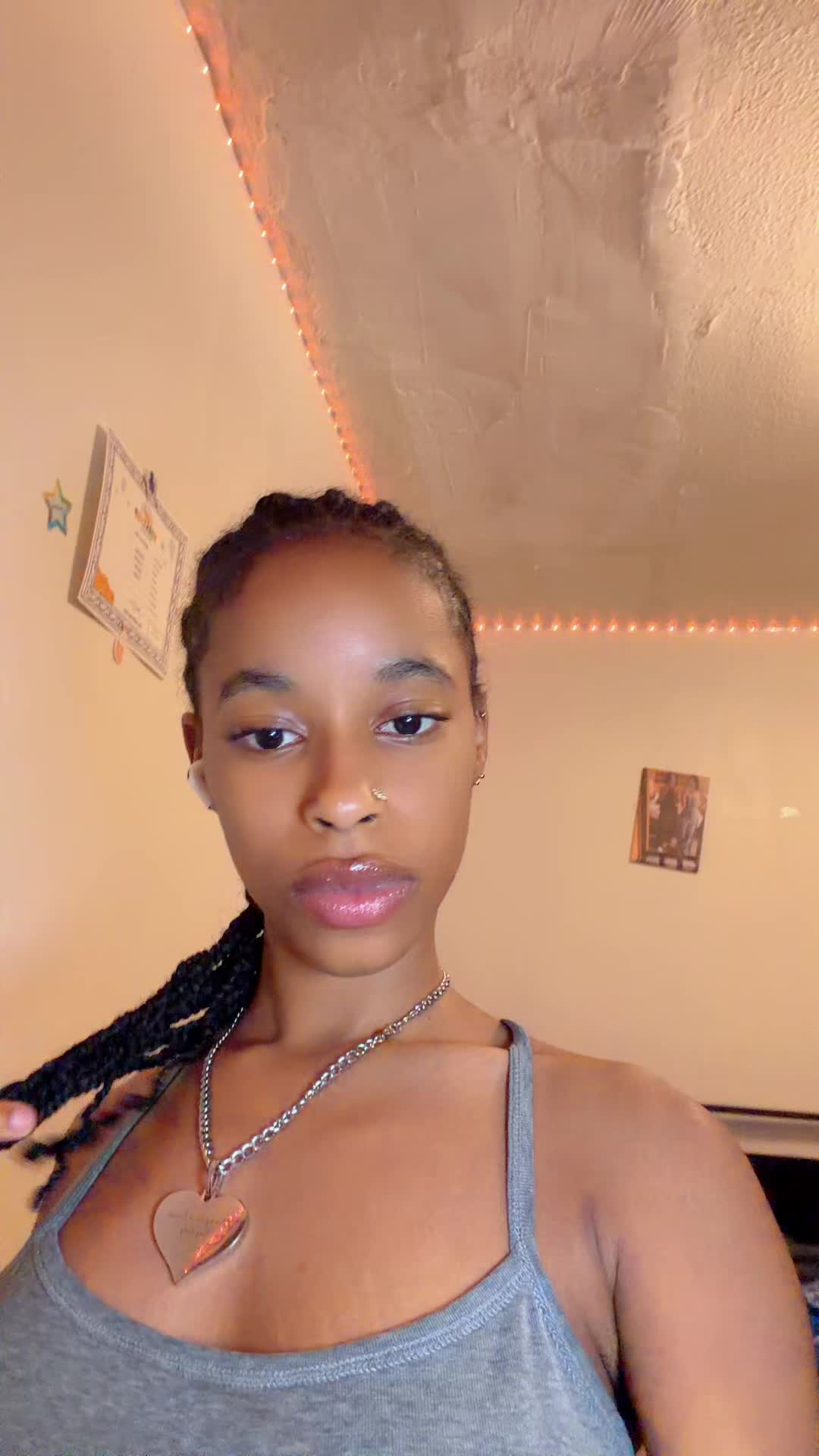 @𝑅𝒾𝒶𝓃𝒶𝓀𝒶𝓎𝑒🍄🫧❤️🇯🇲
