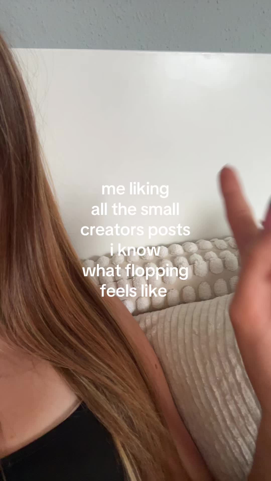 @𝐟𝐞𝐥𝐢𝐜𝐢𝐚