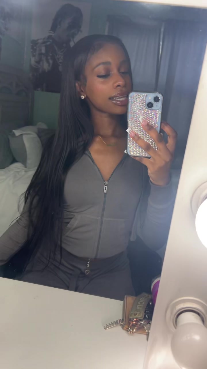 @chloe๐