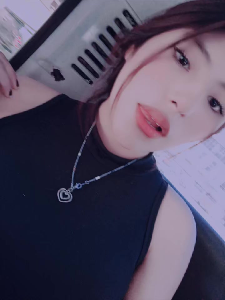 @Çĥăƙĕñîŧă🇮🇩