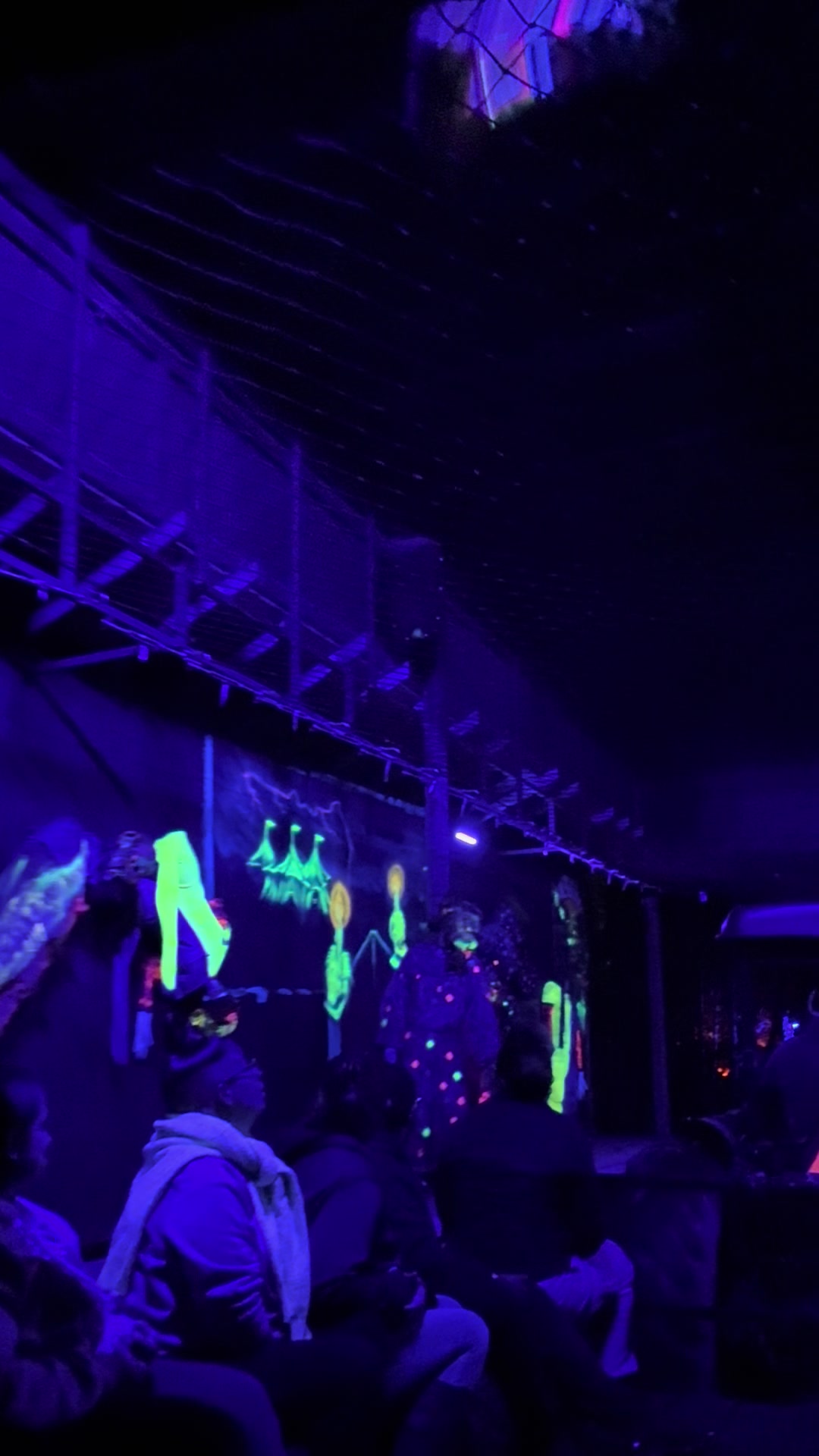 @Maniac~Mel 🏳️🌈🖤