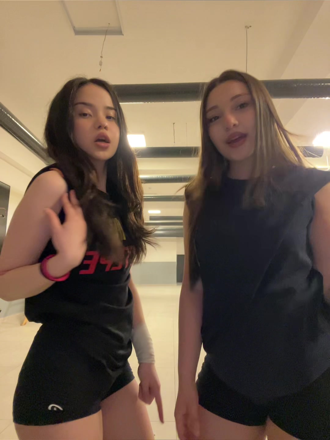 @kizimotistikmisinizla