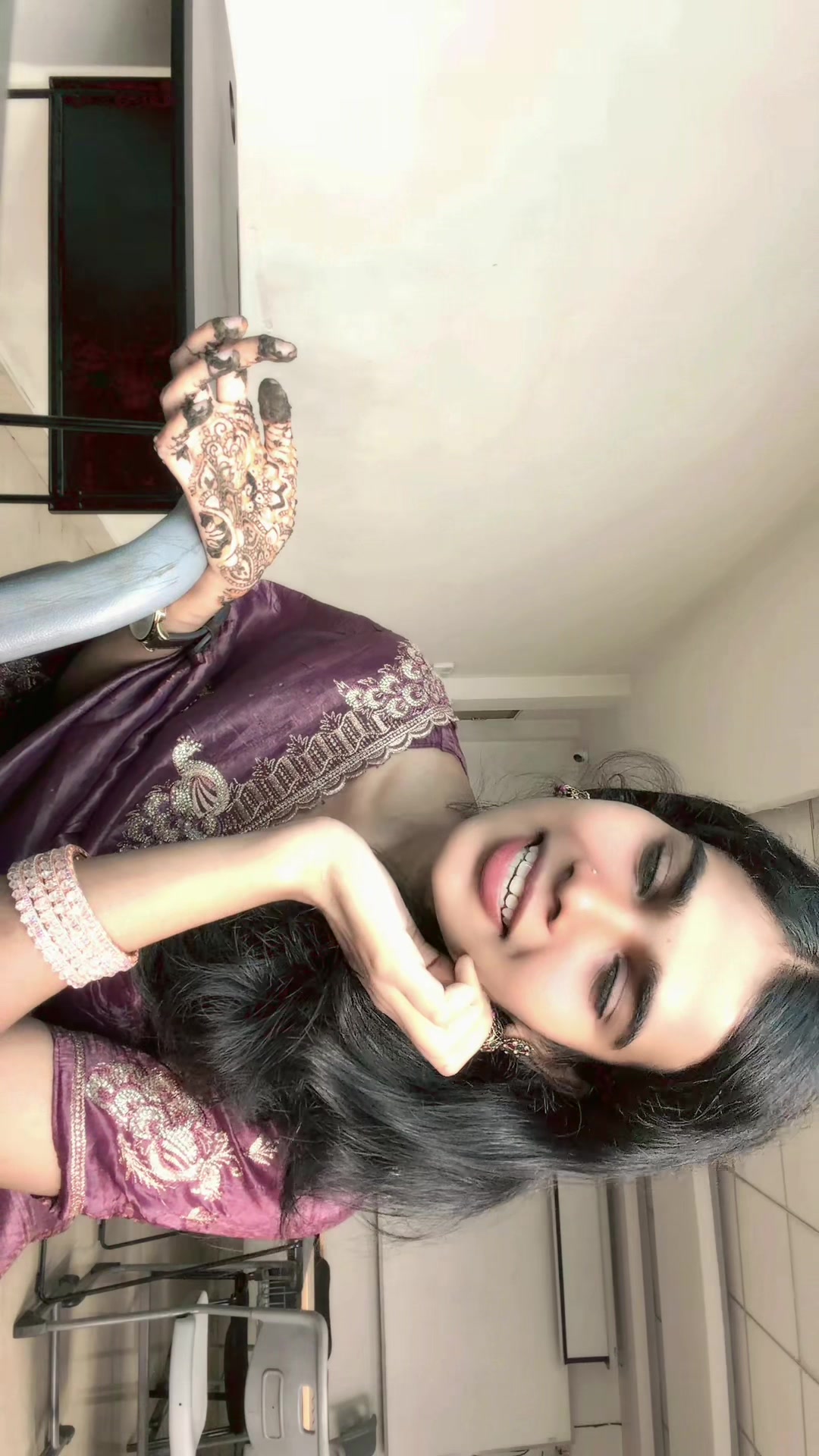 @shruu_tee