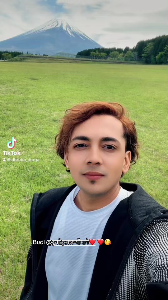 @ドゥルバ🇯🇵 ध्रुब🇳🇵👈️