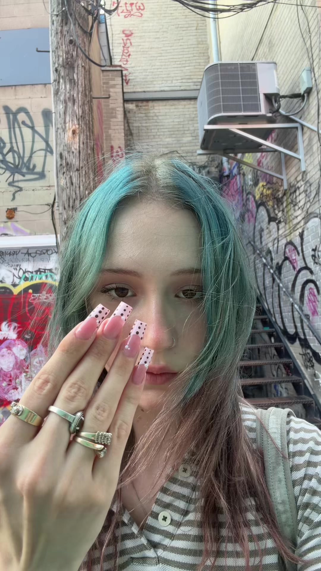 @m𖦹nica