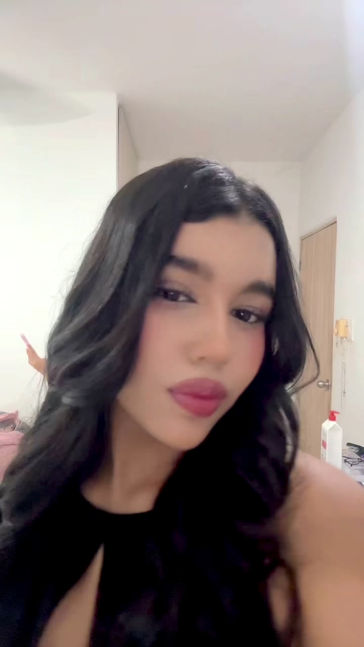 @Isabella