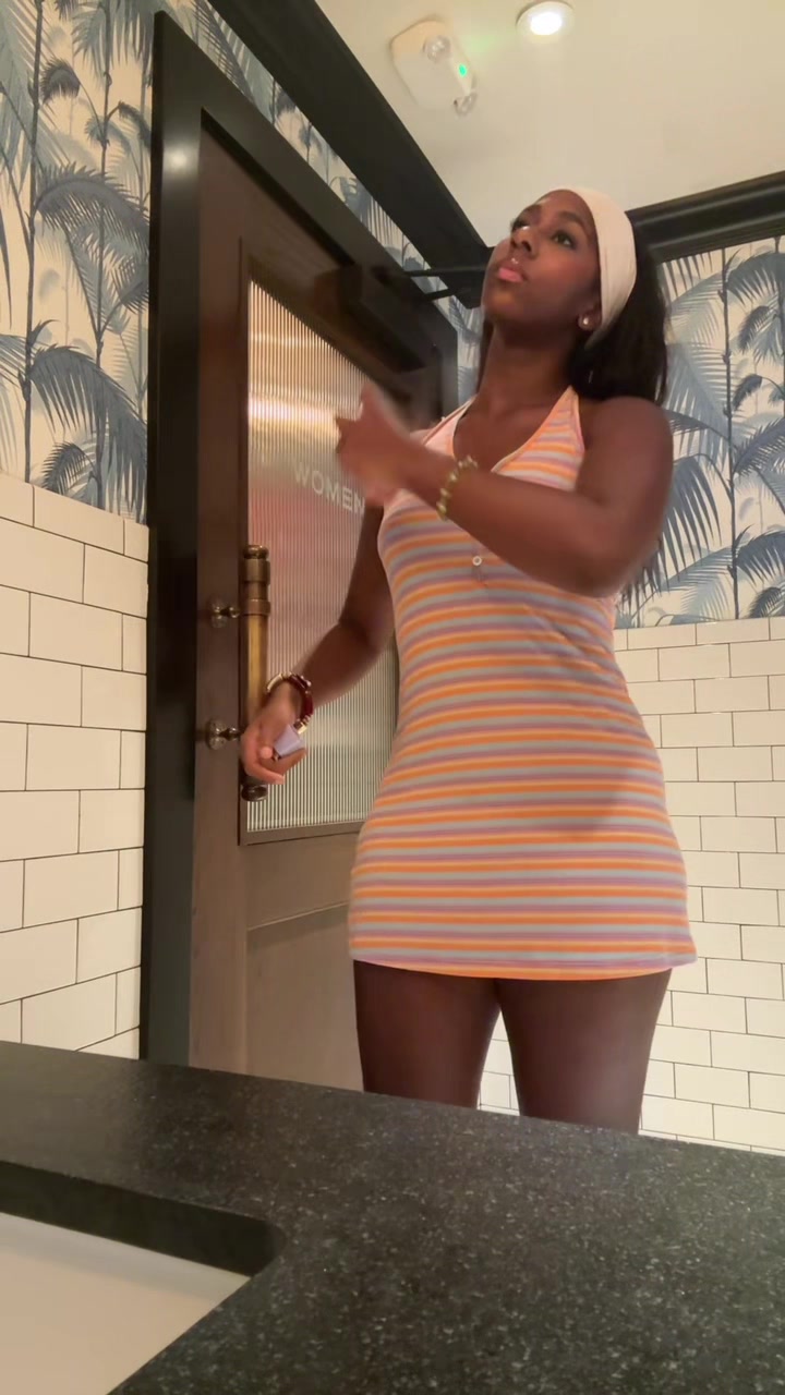 @jilliandawnsowell