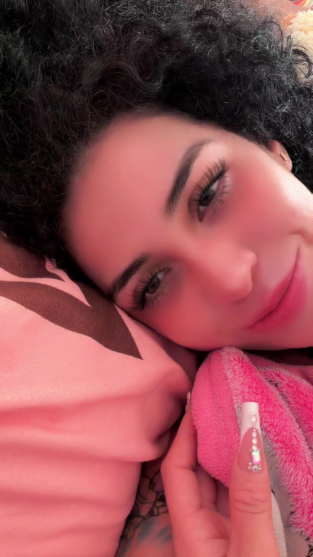 @triniLabombaLatina