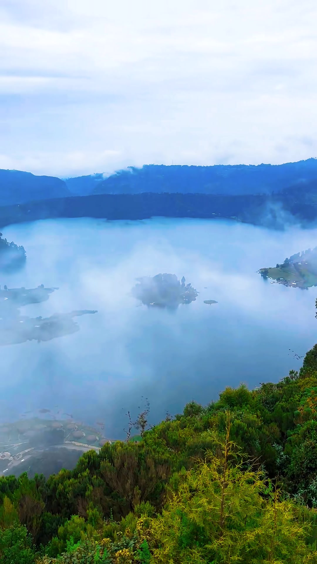 @Enjoy Travel