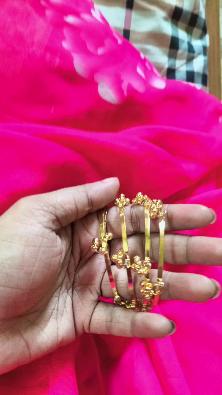 @Nipa Banerjee