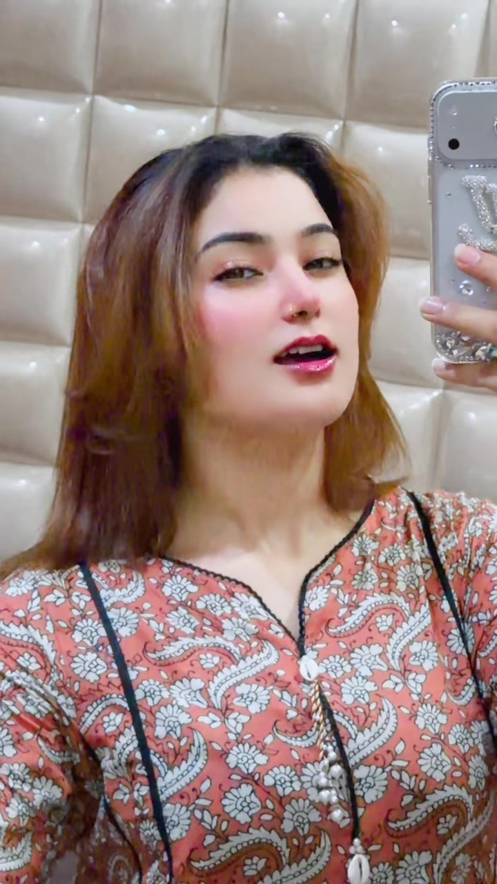 @PaThAaنی🩵