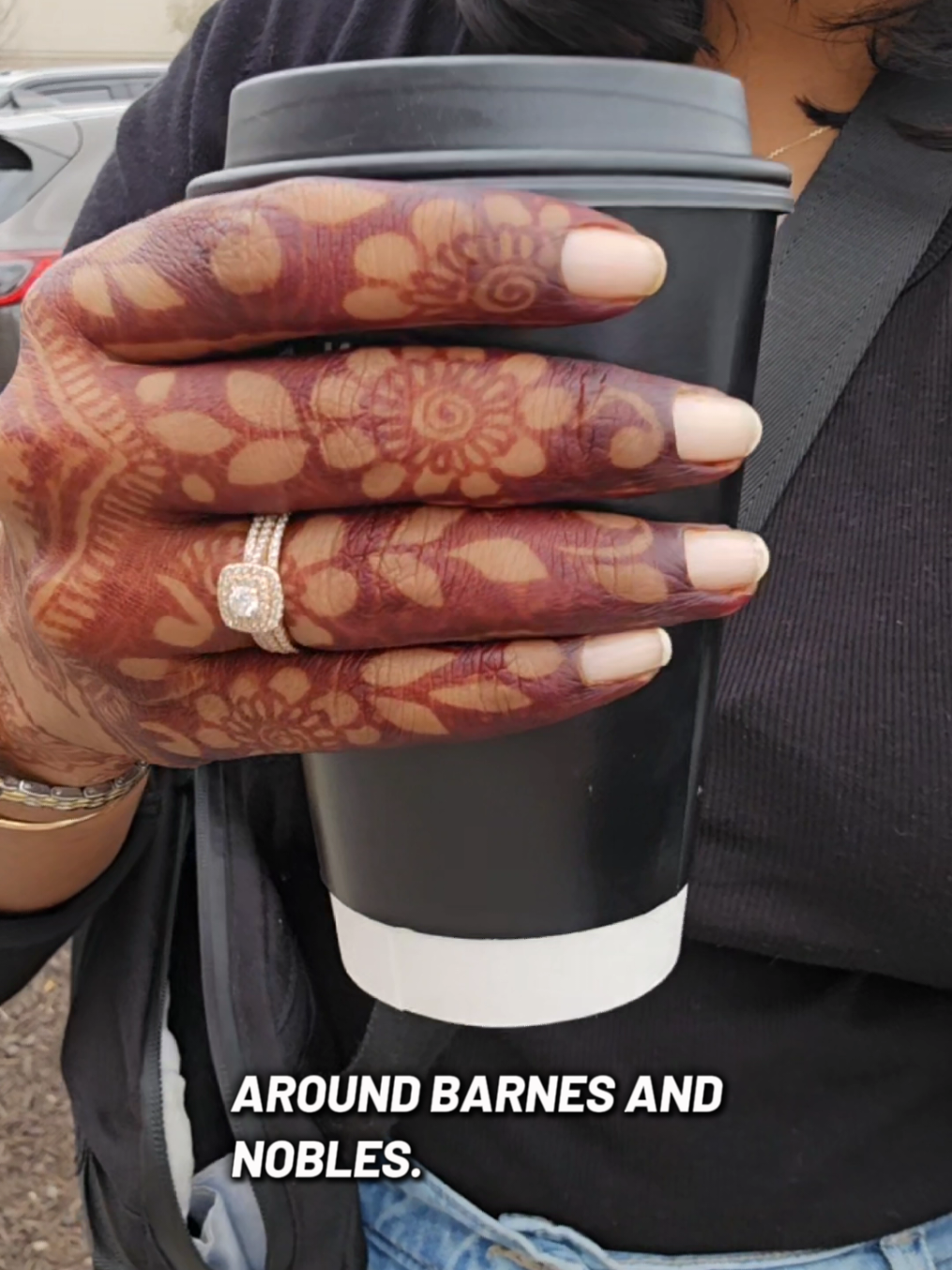 @essentialhenna
