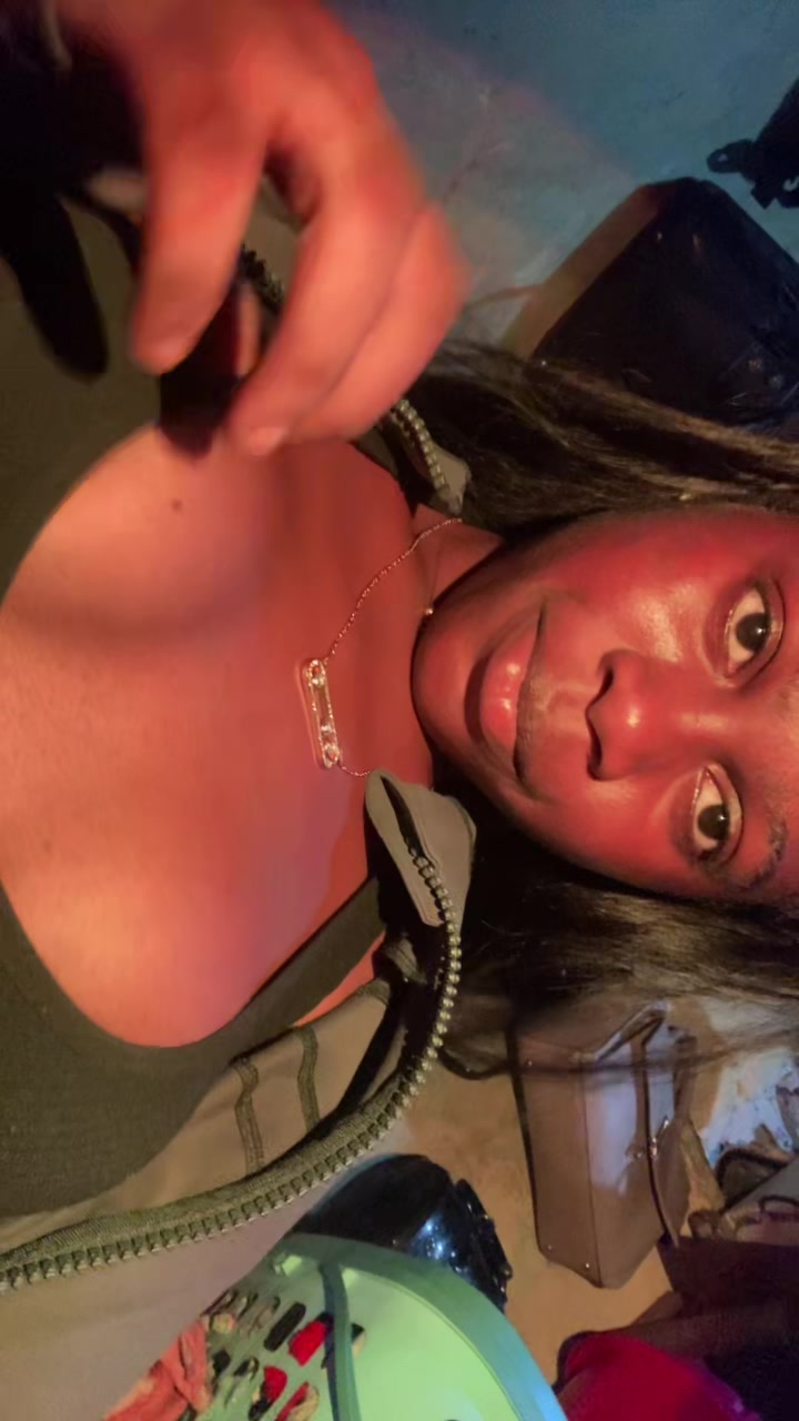 @👸🏾❤️