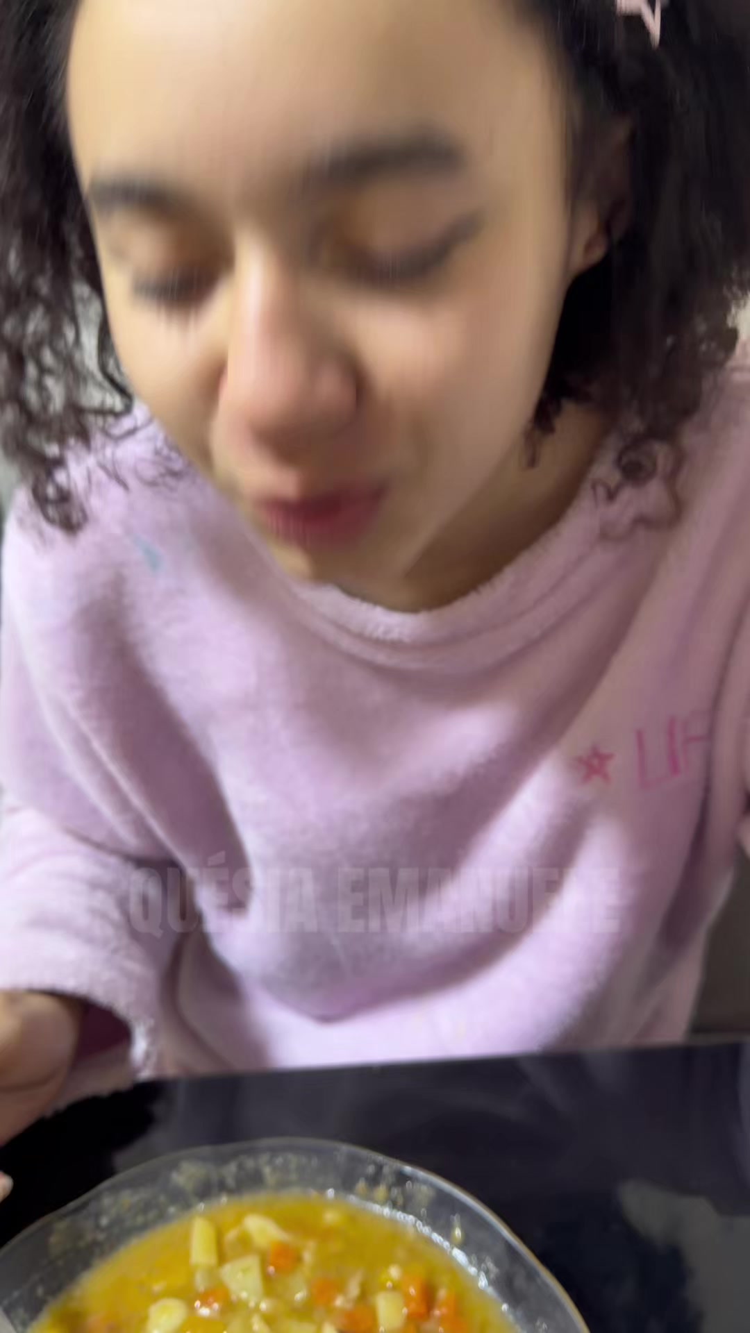 @Qu&eacute;sia e fam&iacute;lia J L