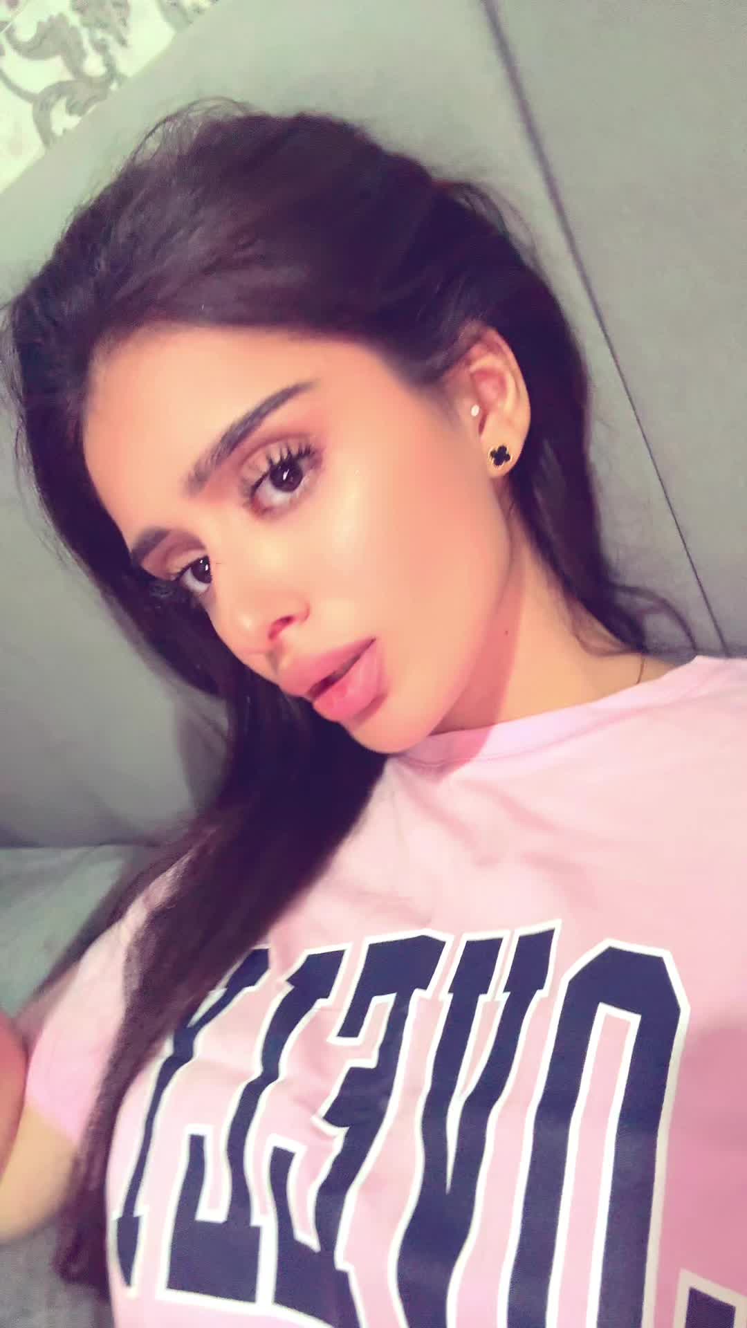 @e