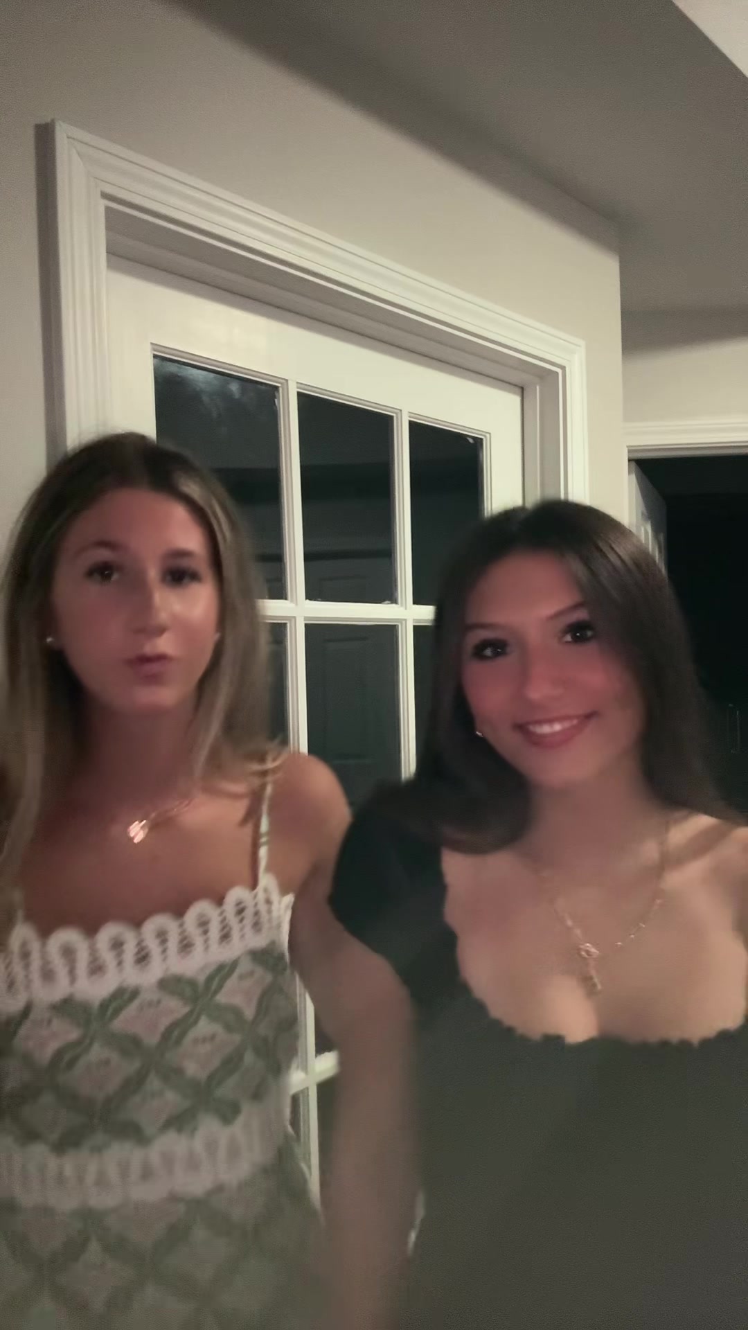 @Ella_Cooper06