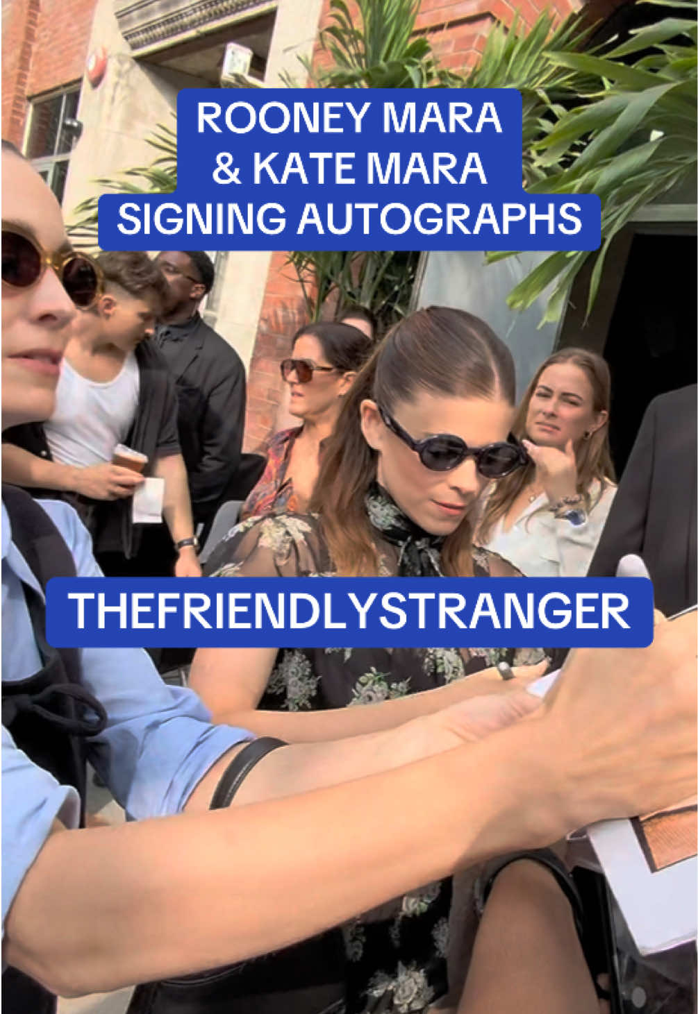 @Thefriendlystranger