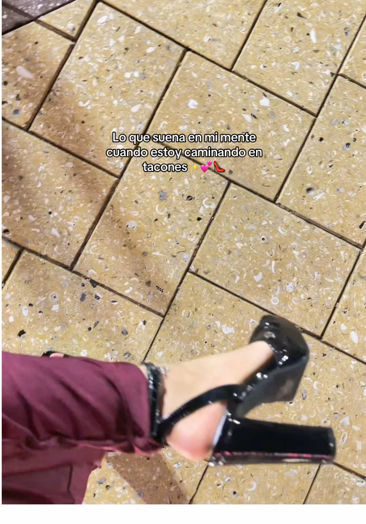 @yanelinicole
