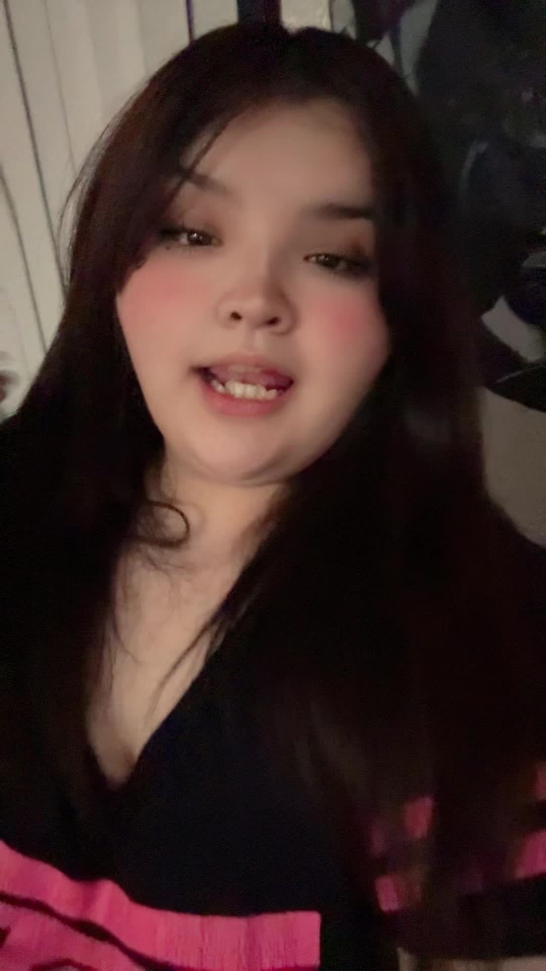 @Bella🥰