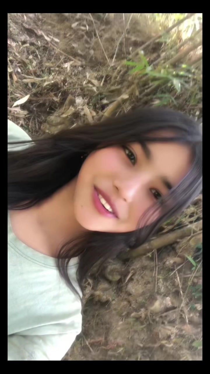 @र__kshya💢 