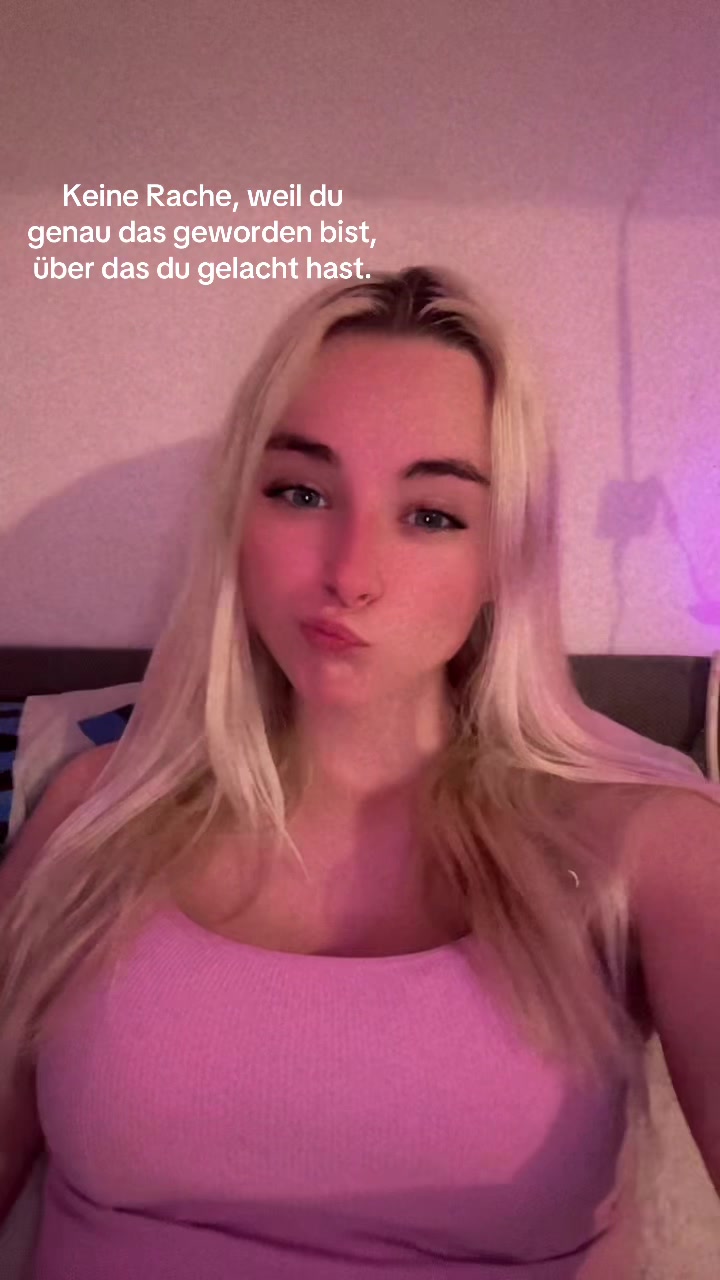 @Melina._2003