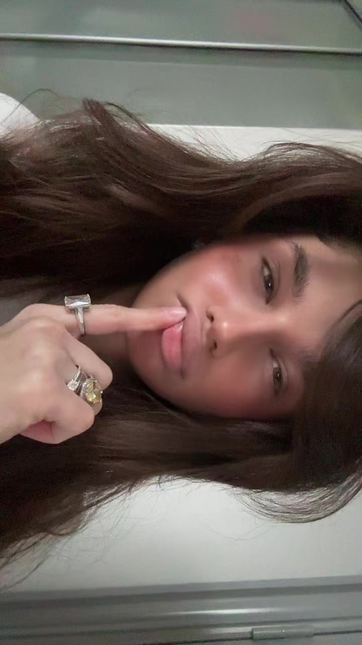@Vi