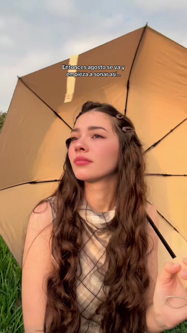 @Elva León