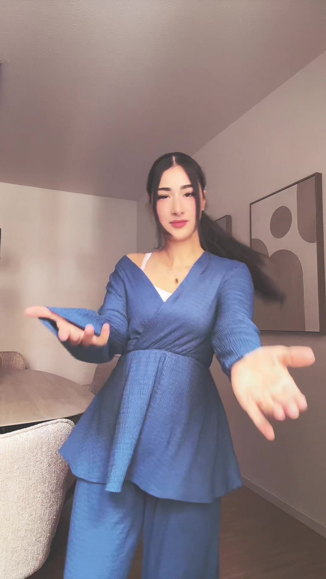 @liliana