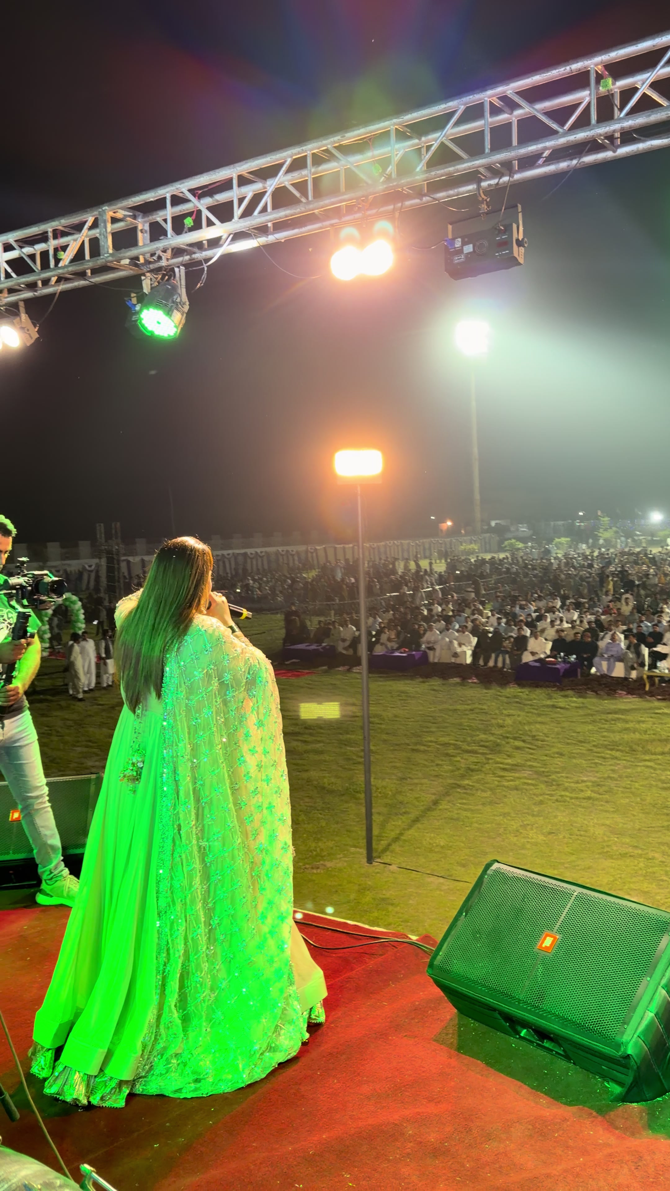 @Team singer Gulaab
