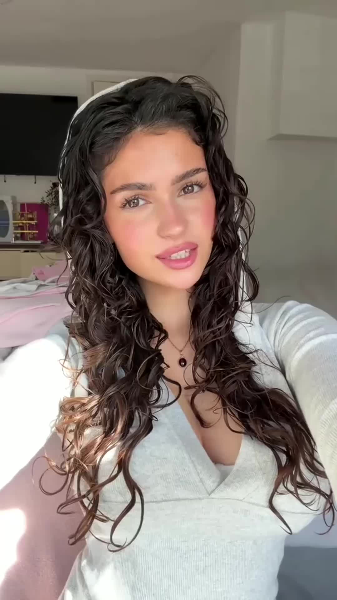 @emmawhatstwo13978844
