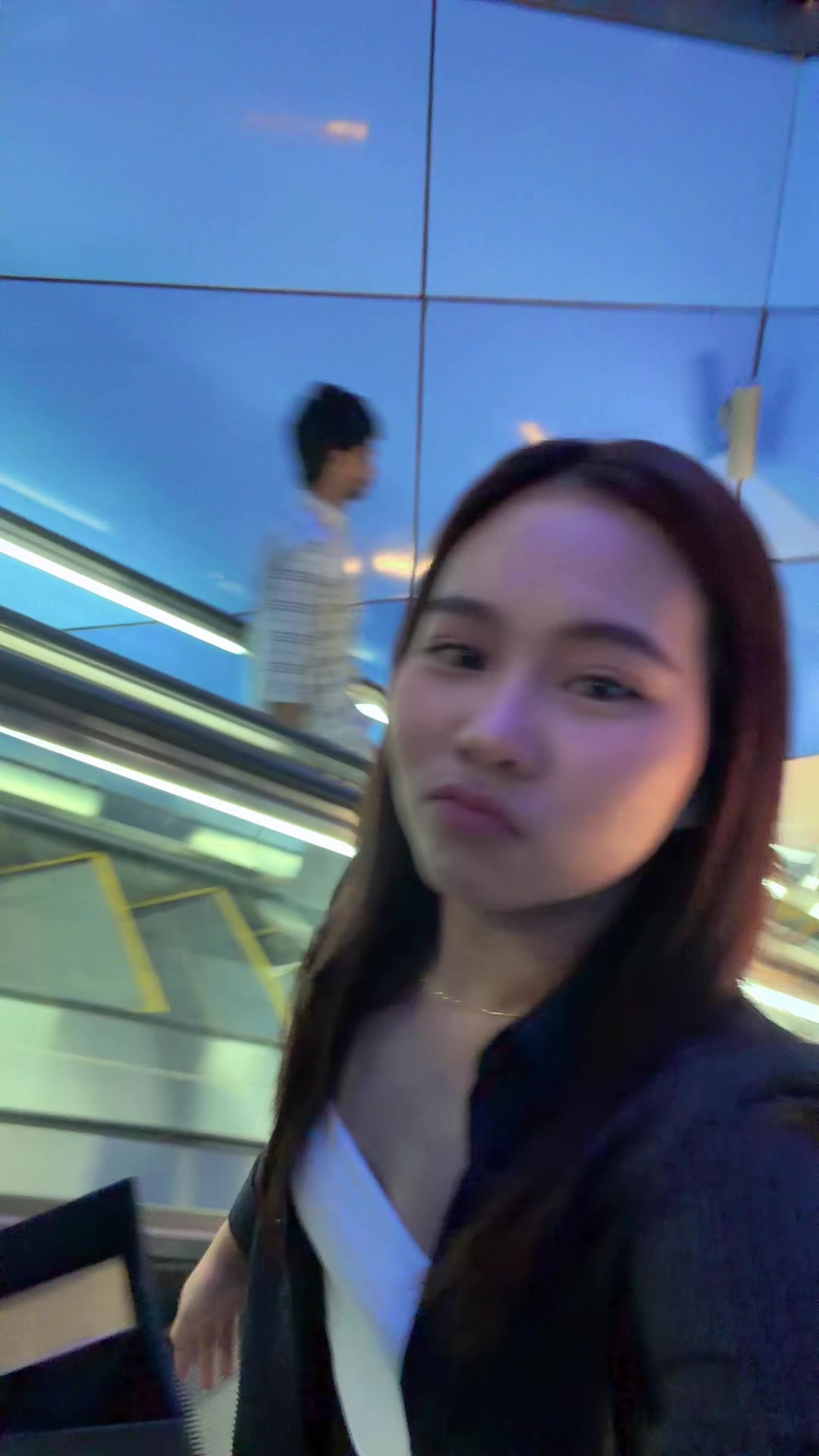 @Nicole