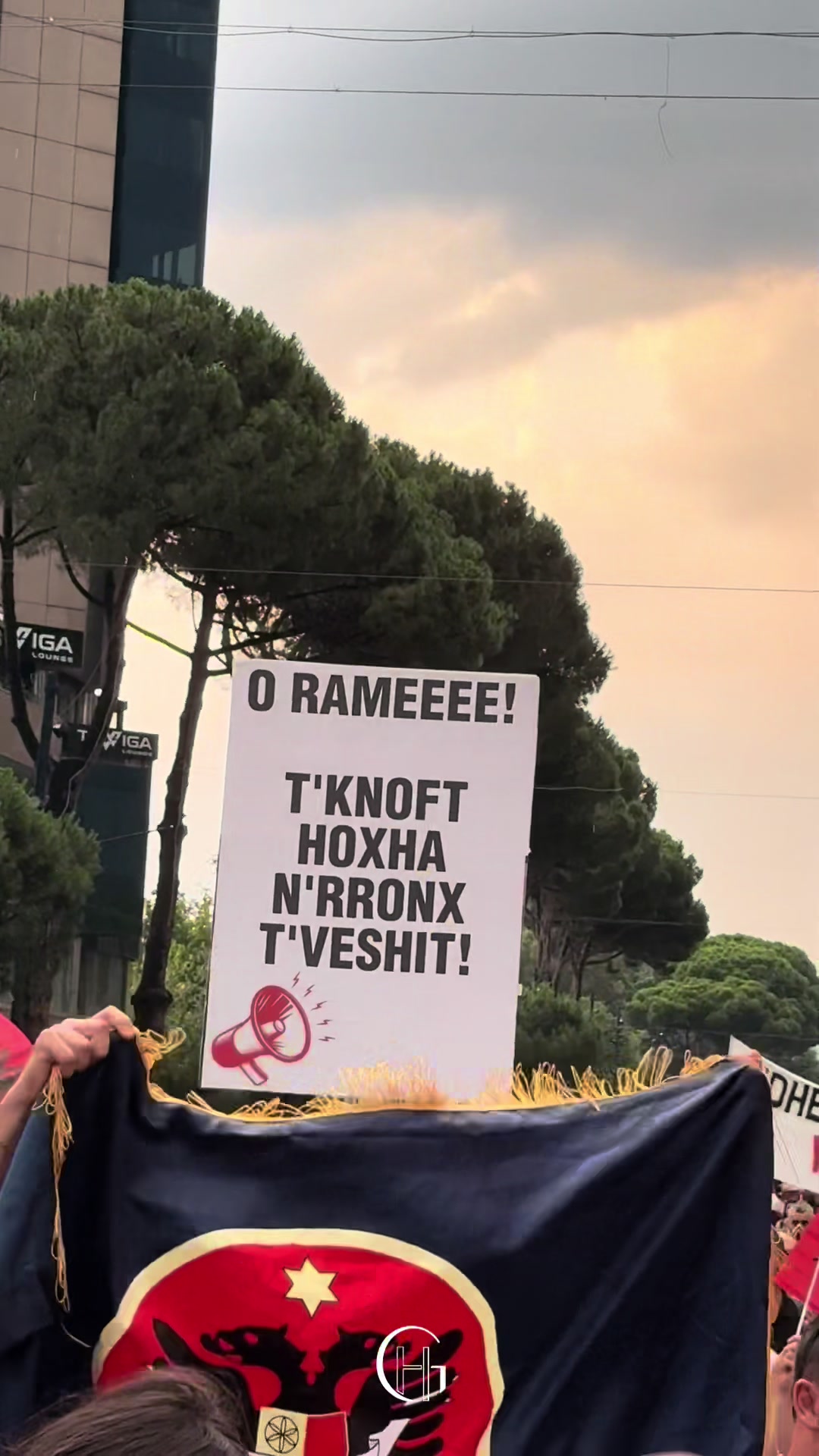 @Ġüłï