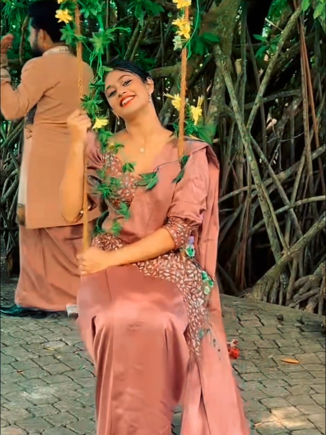 @🥀_zooo〰️🦋