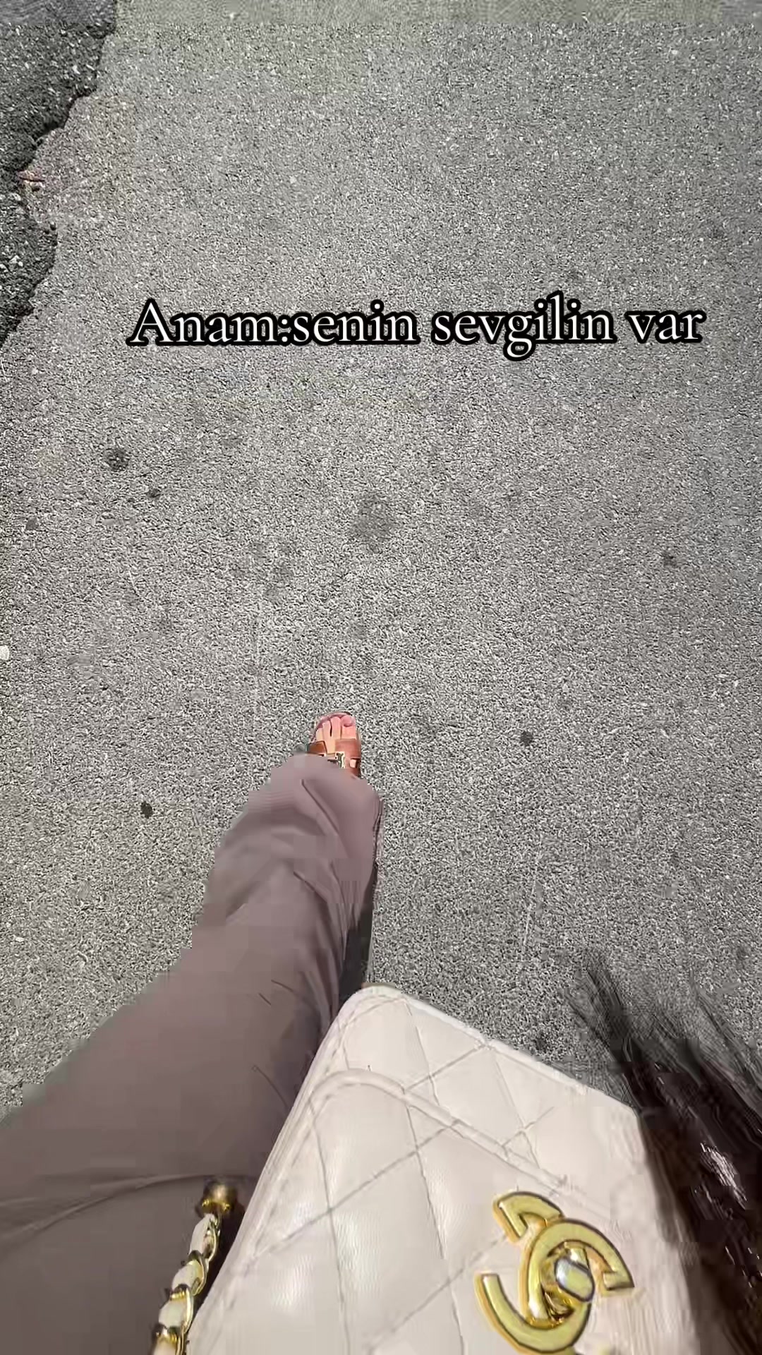 @quenn. 00