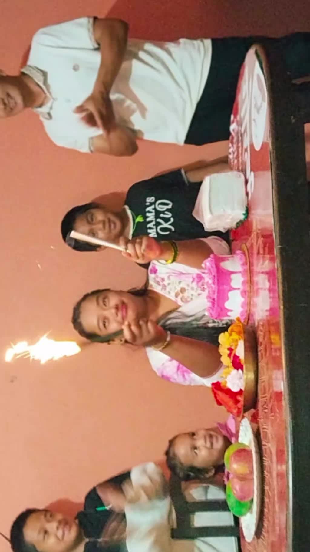@sHaRMiLA~काउछा❣️