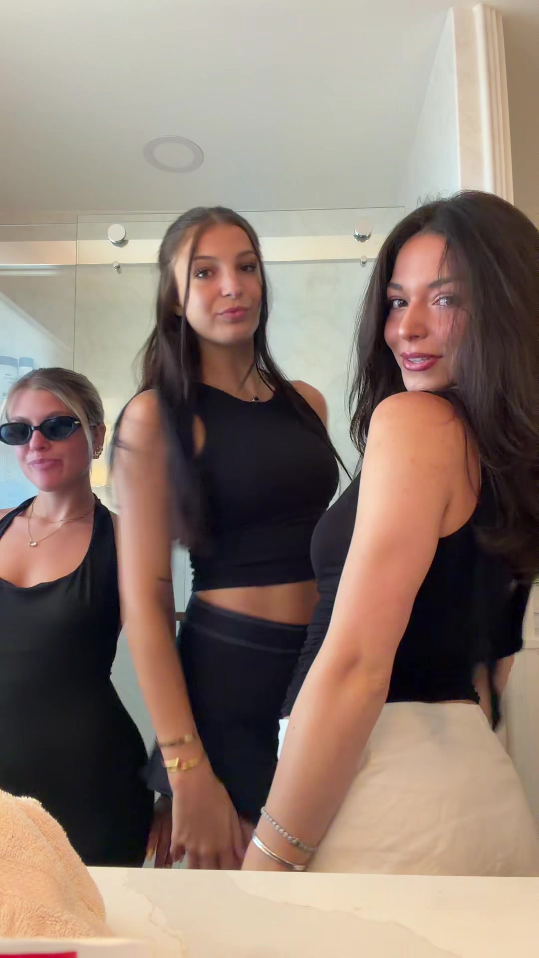@Avianna-Grace