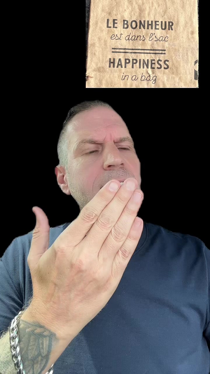 @UnikkSteph