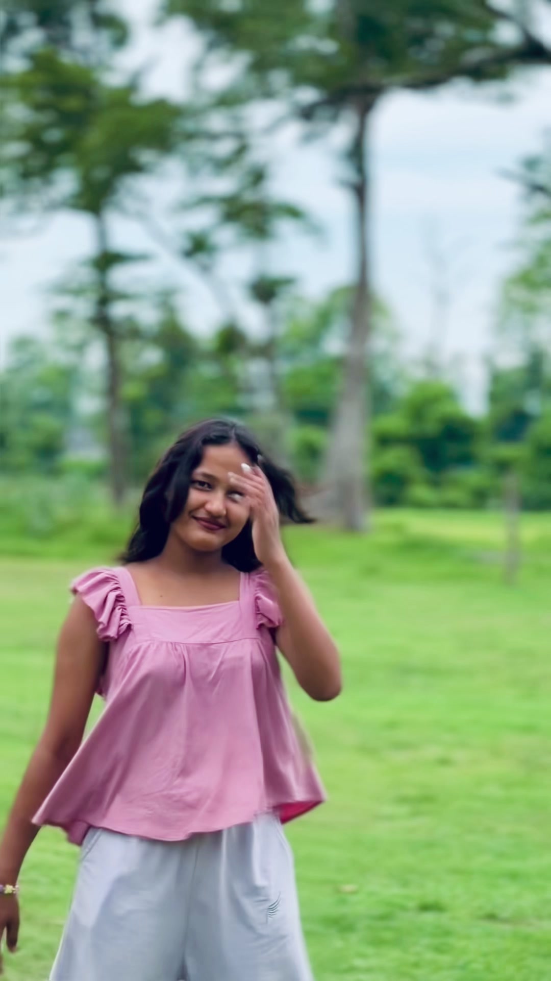 @झरना साउॅंद::::::🌷