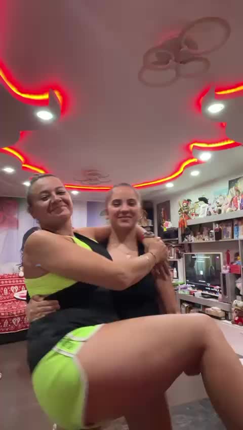 @Анюта