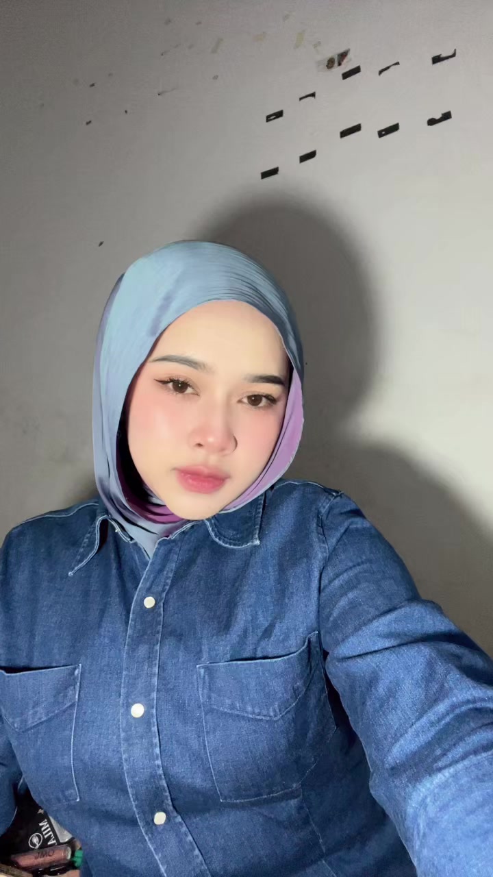 @Thiaraaapss