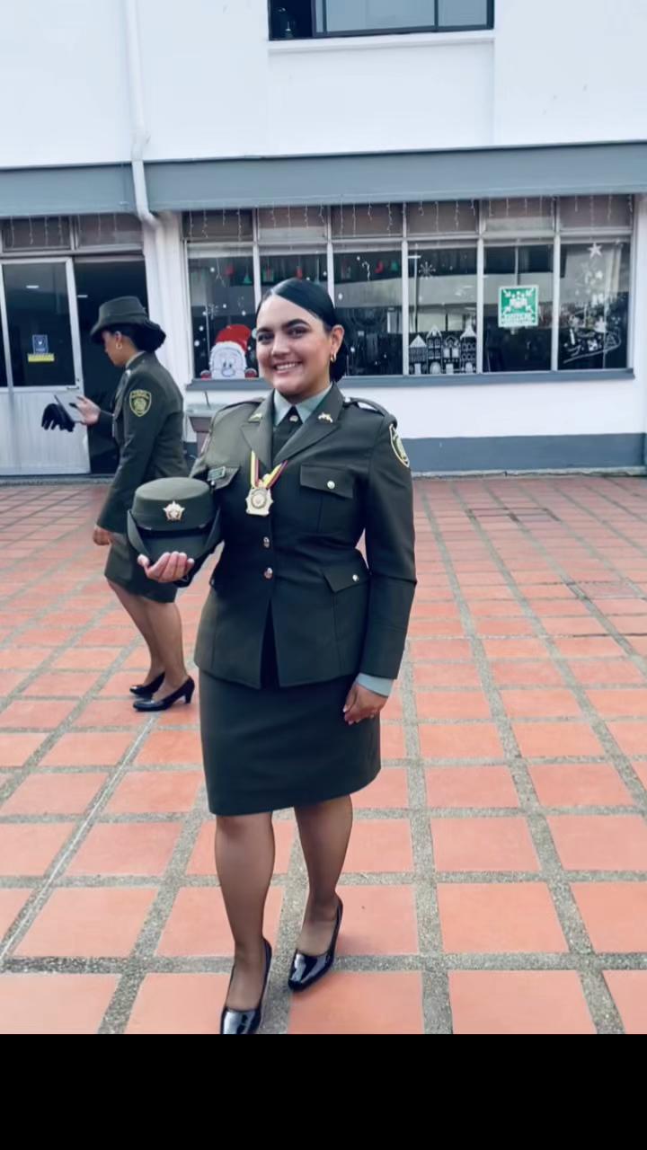 @Laura T Lopez Alvarez