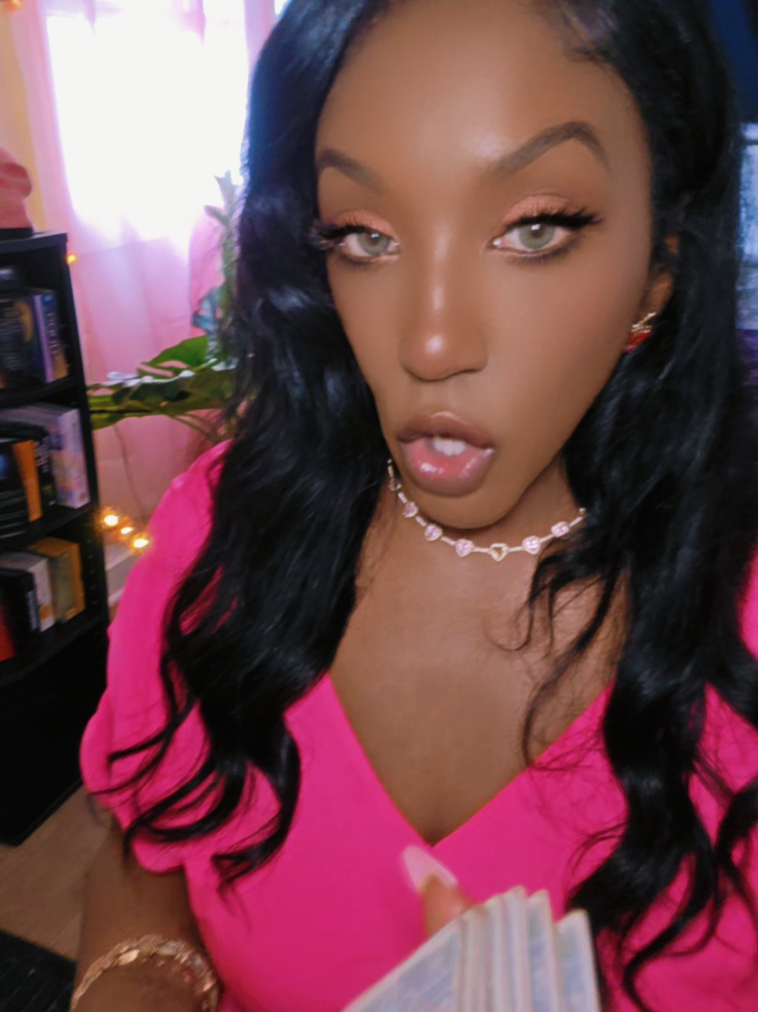 @Divine Fem Fatale