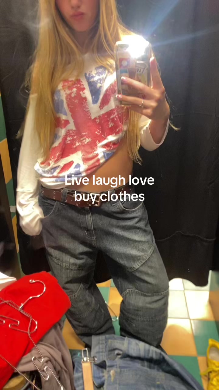 @Dumb_blonde