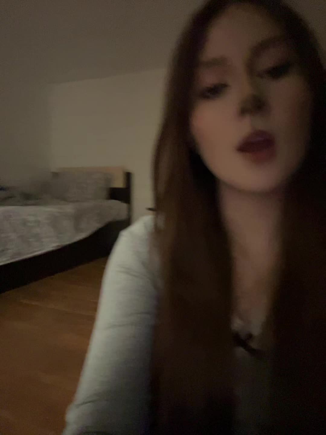 @sanyaaqxi