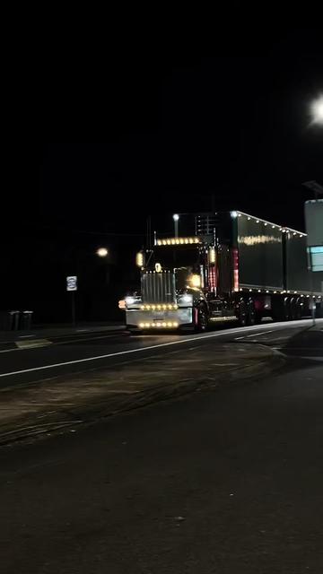 @Tiaro Truck Spotter ๐