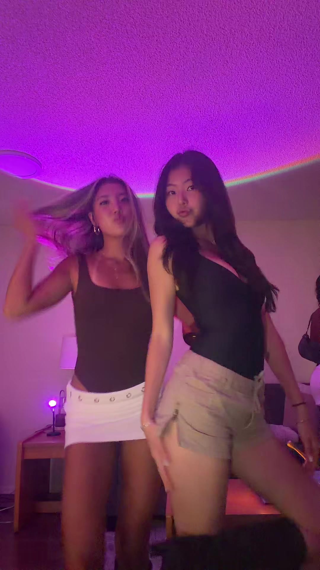 @kaykay