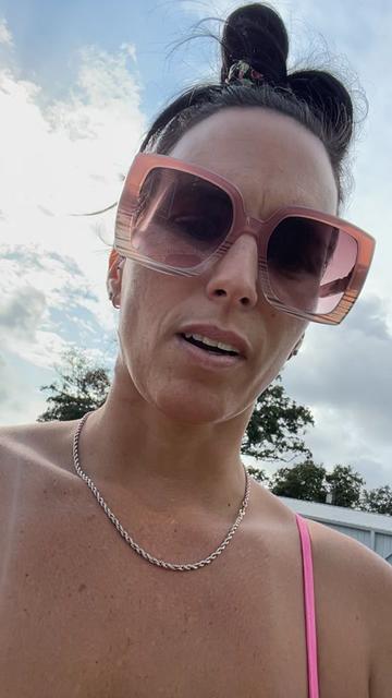 @katfromfl