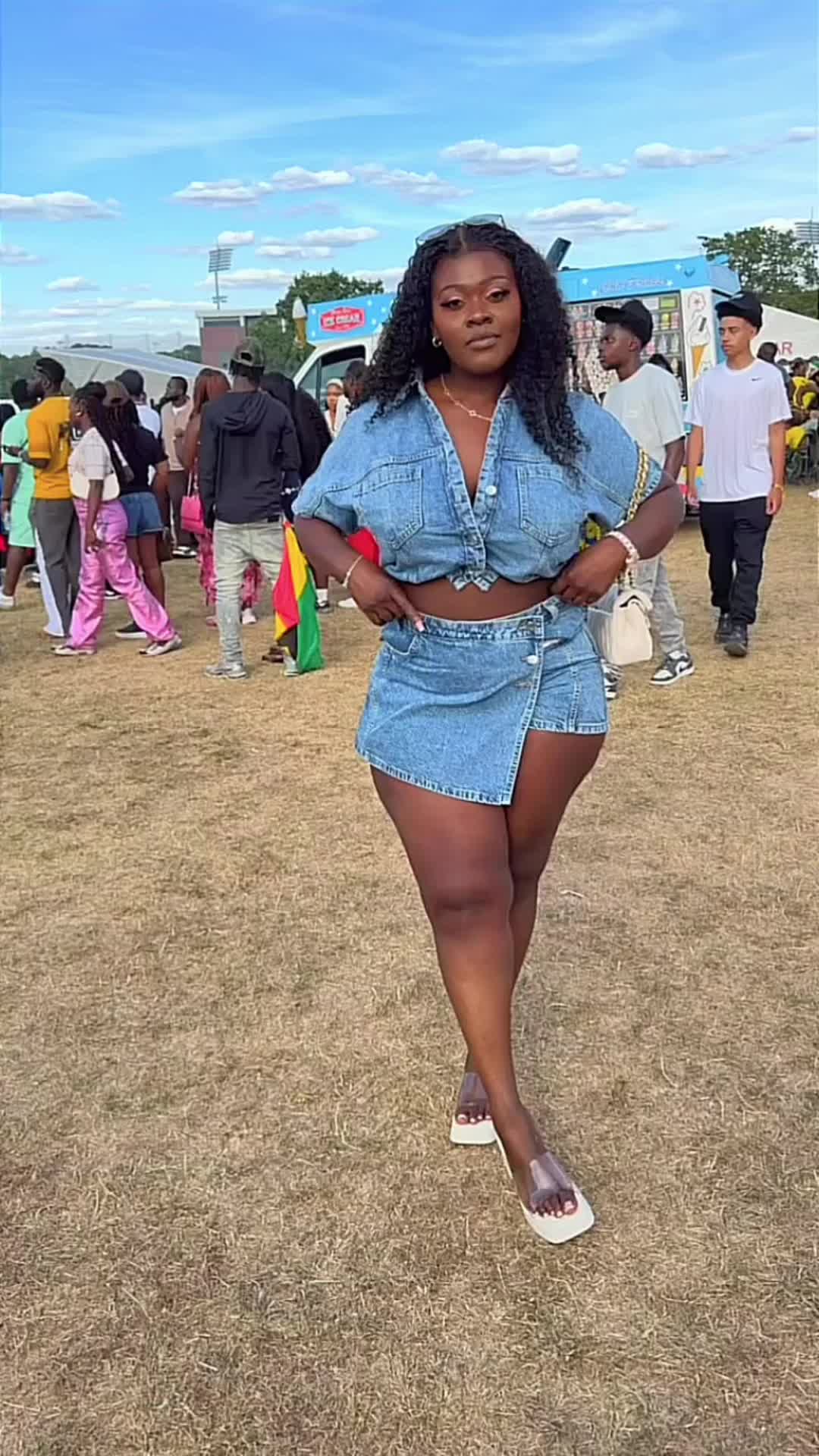 @Akosua🎀🌸